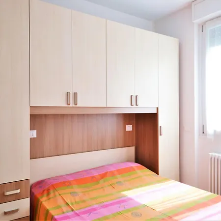 Simplistic In With Balcony Terrace *