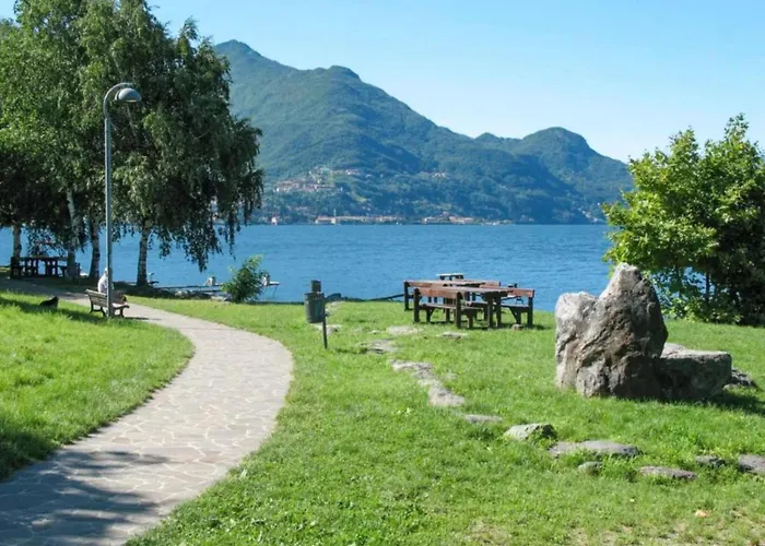 Simplistic In With Balcony Terrace *