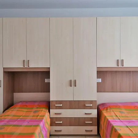Appartamento Simplistic In With Balcony Terrace *