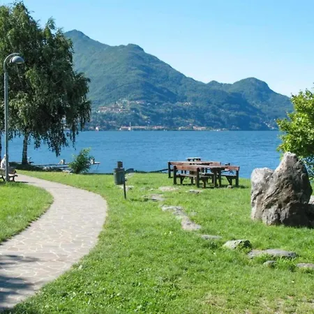 Simplistic In With Balcony Terrace *