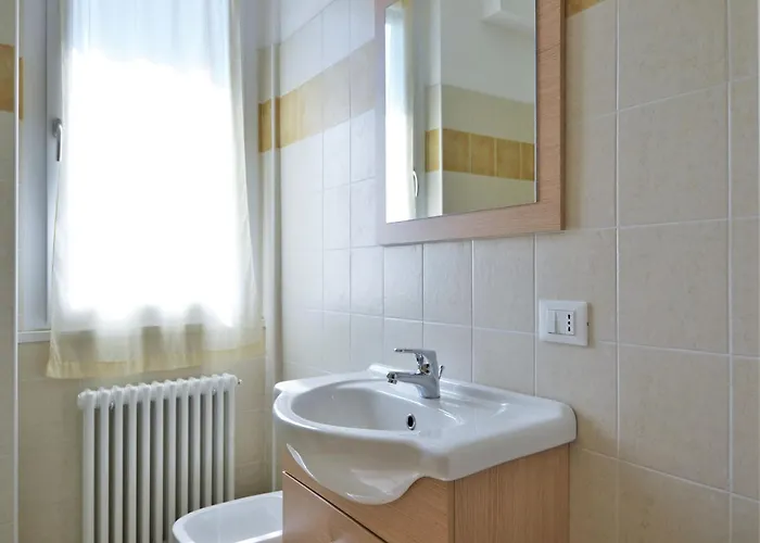 Διαμέρισμα Simplistic In With Balcony Terrace