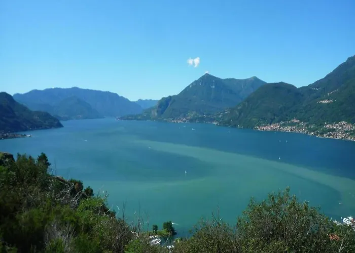 Simplistic In With Balcony Terrace * Dervio